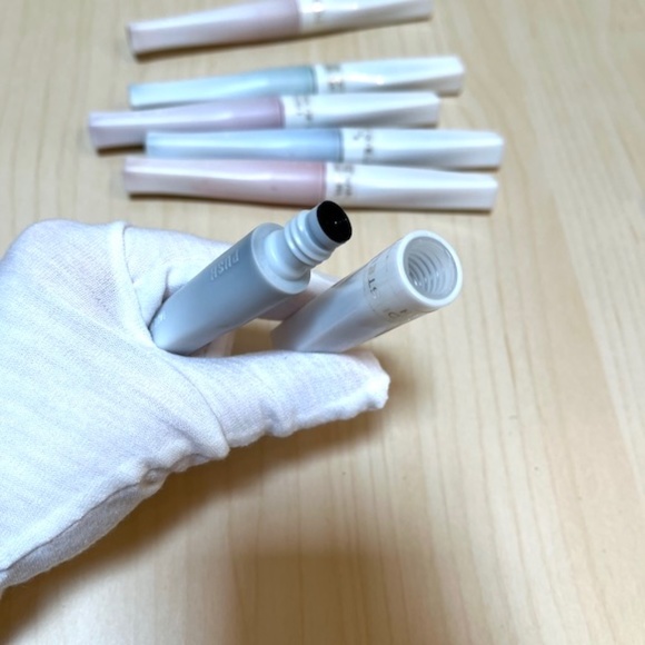 Set of 7 Zig Wink of Stella. Japanese Brush Paint Pens. Metallic inks. EUC - Picture 3 of 14